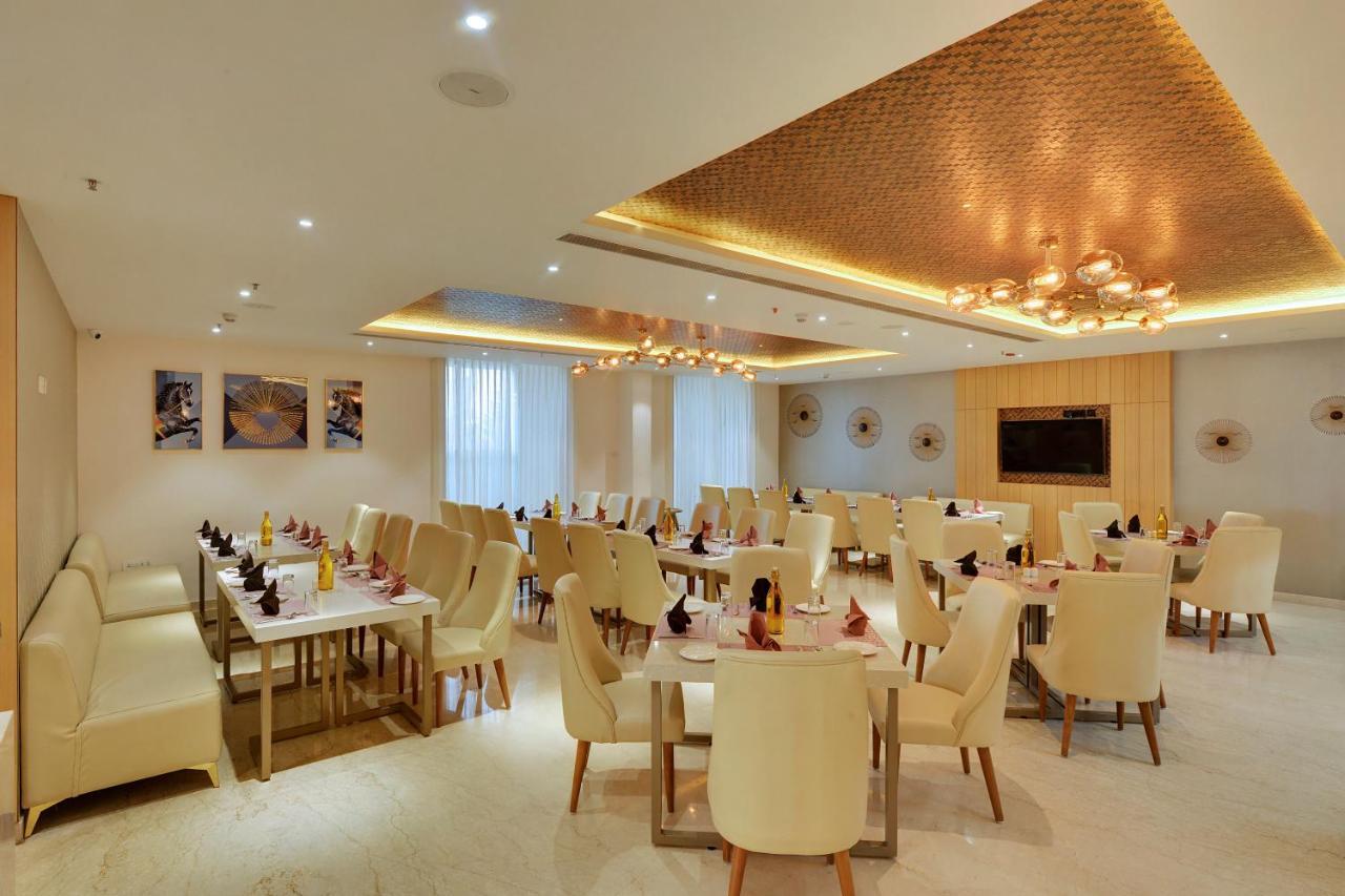 Clarion Hotel Bangalore Yesvantpur Luaran gambar