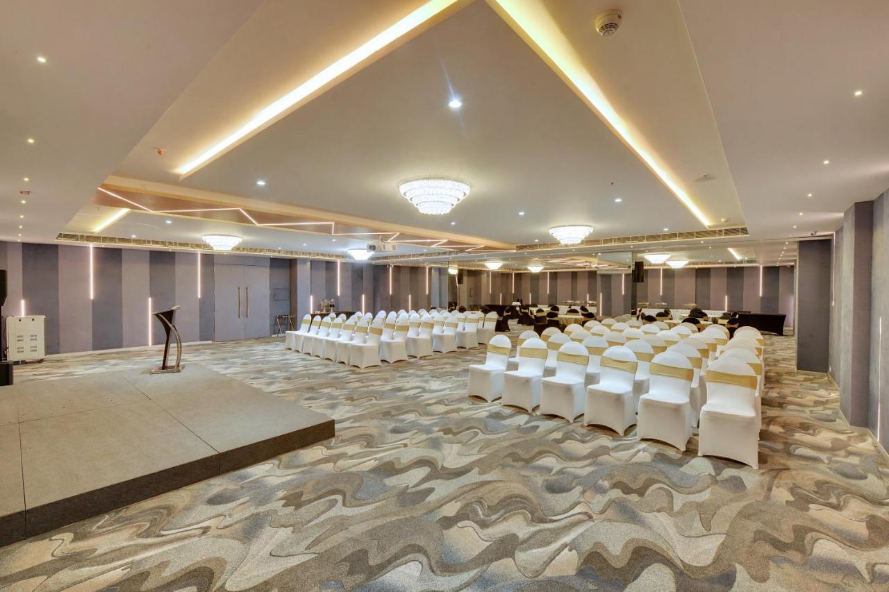 Clarion Hotel Bangalore Yesvantpur Luaran gambar