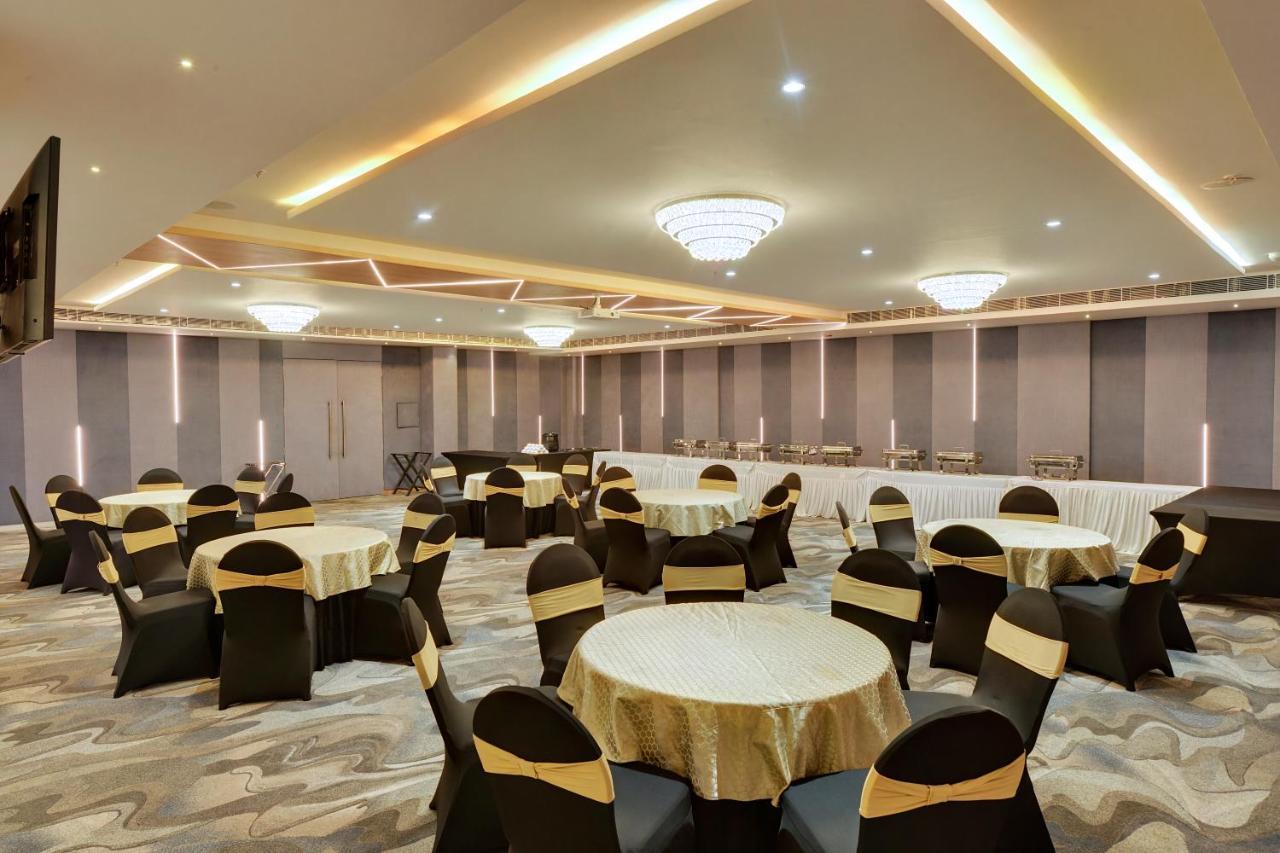 Clarion Hotel Bangalore Yesvantpur Luaran gambar