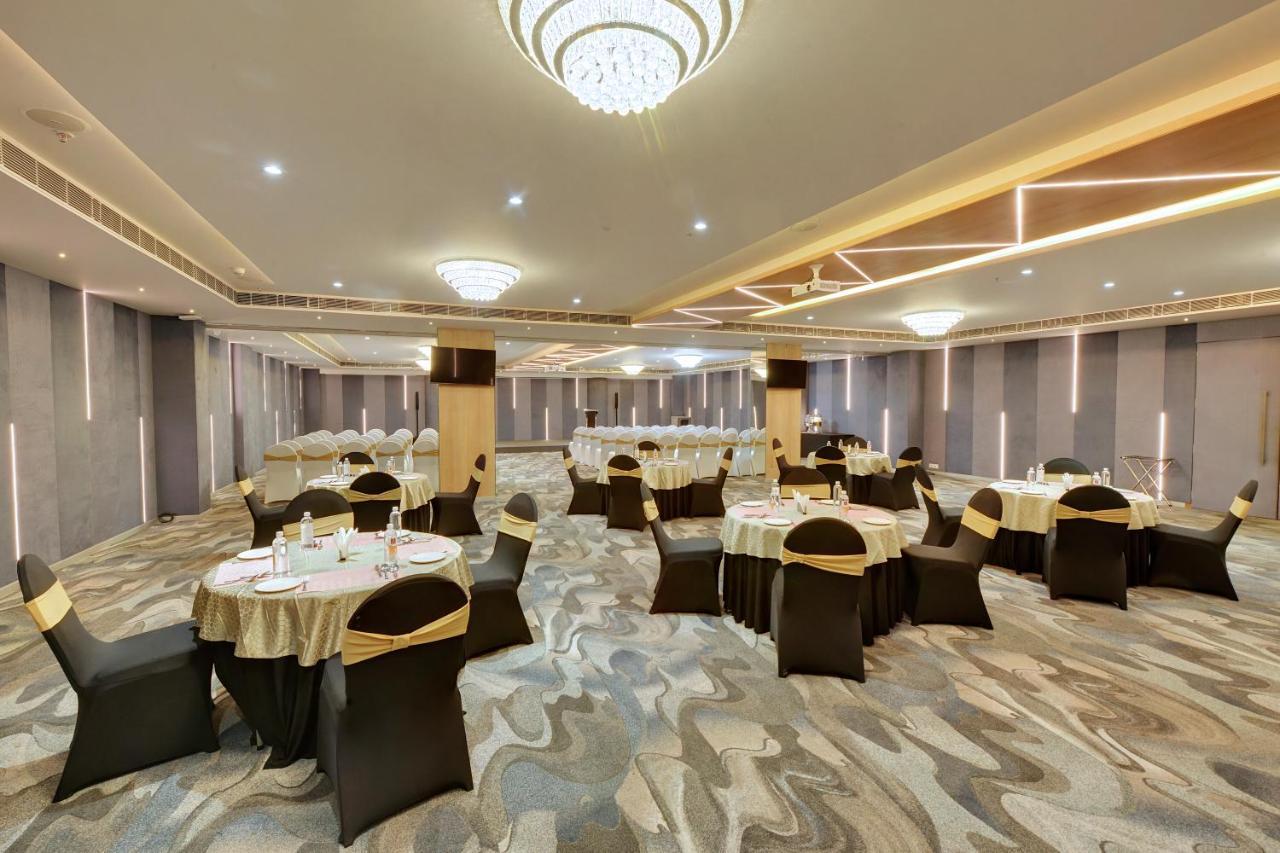 Clarion Hotel Bangalore Yesvantpur Luaran gambar