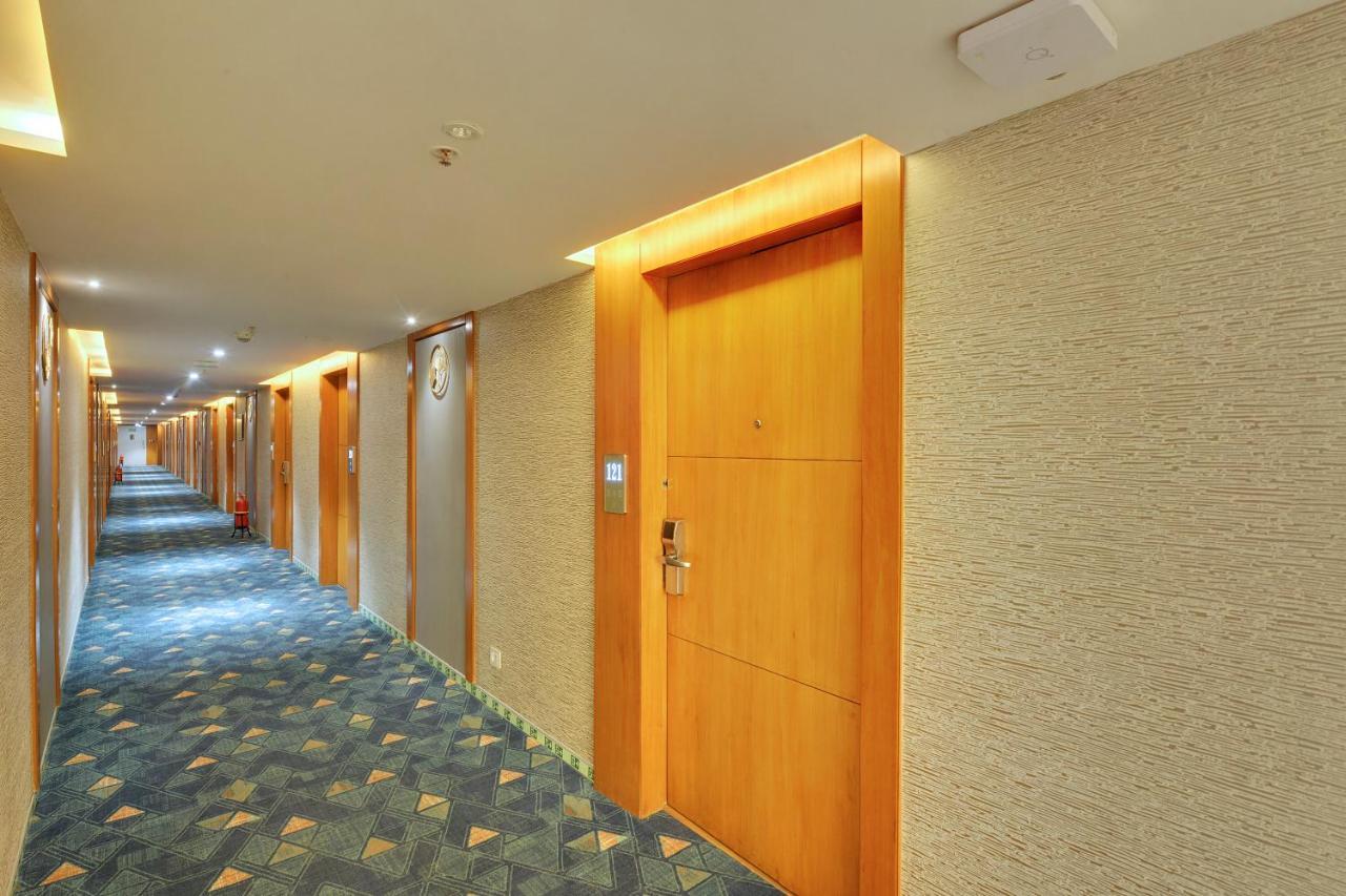 Clarion Hotel Bangalore Yesvantpur Luaran gambar