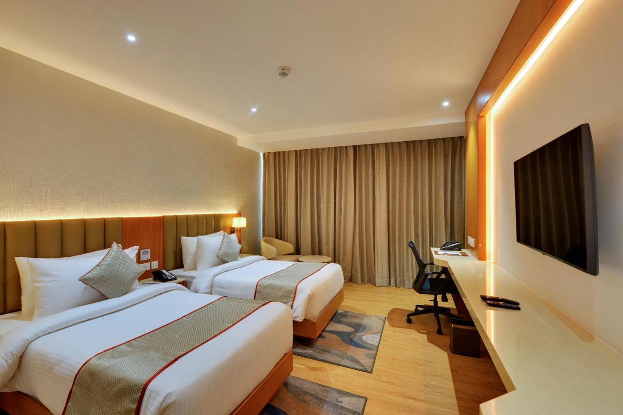 Clarion Hotel Bangalore Yesvantpur Luaran gambar